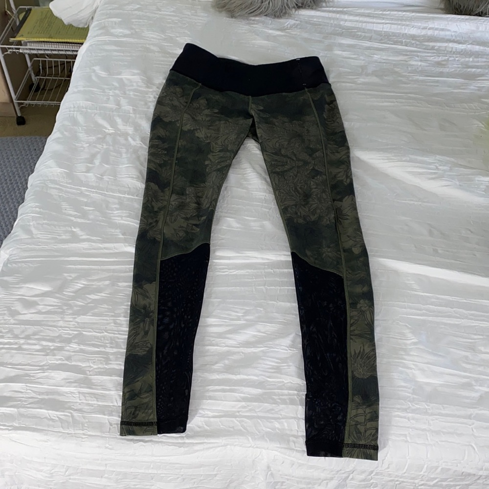calia leggings with mesh accent